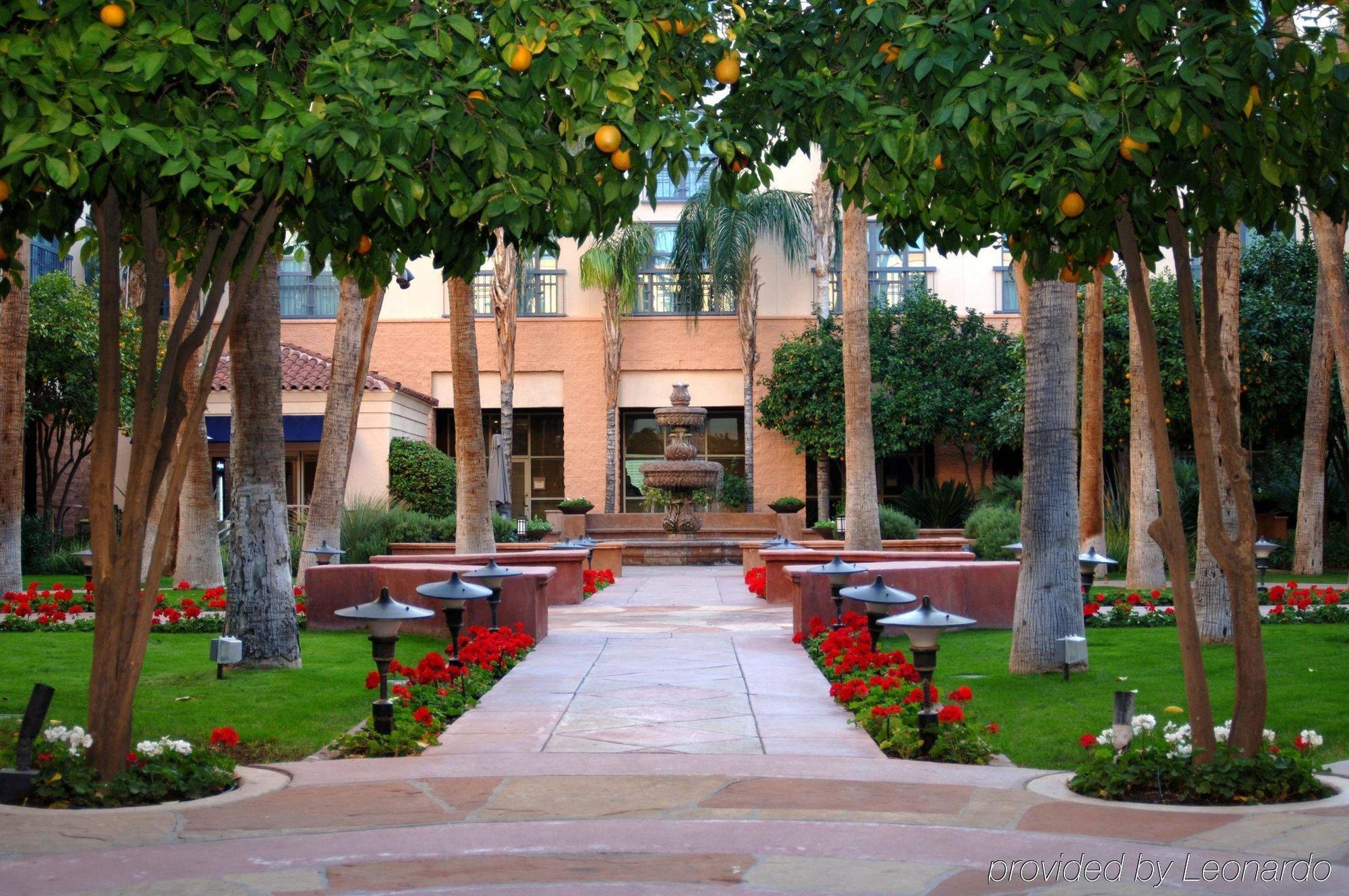 Tempe Mission Palms- Destination Fee Includes Parking Hotel Exterior foto